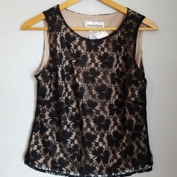 Danny & Nicole Tops - DANNY & NICOLE Blk Floral Lace Sleeveless Top